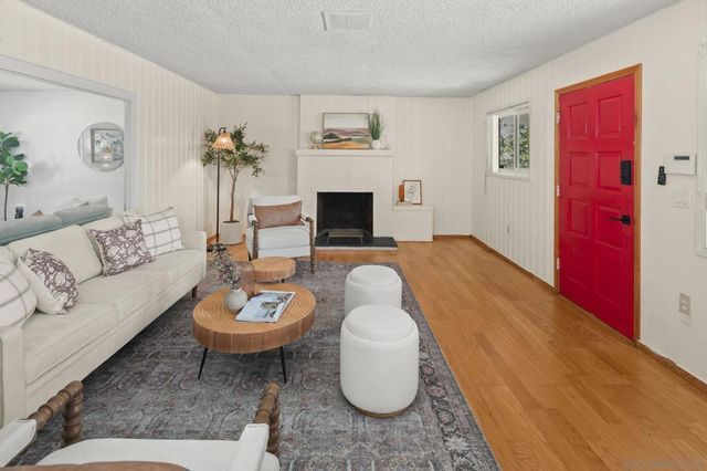 2463 Hardy, Lemon Grove, CA 91945