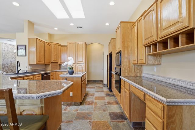 6334 E ALBANY Street, Mesa, AZ 85205