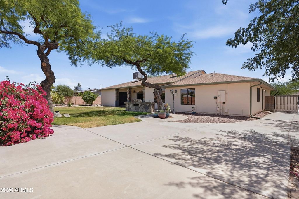 6334 E ALBANY Street, Mesa, AZ 85205 — photo 2