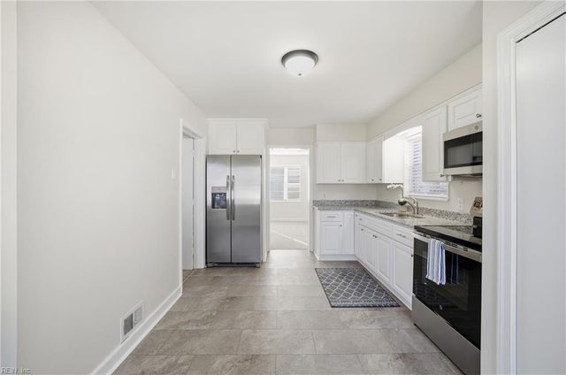 929 Kinglet AVE, Chesapeake, VA 23324