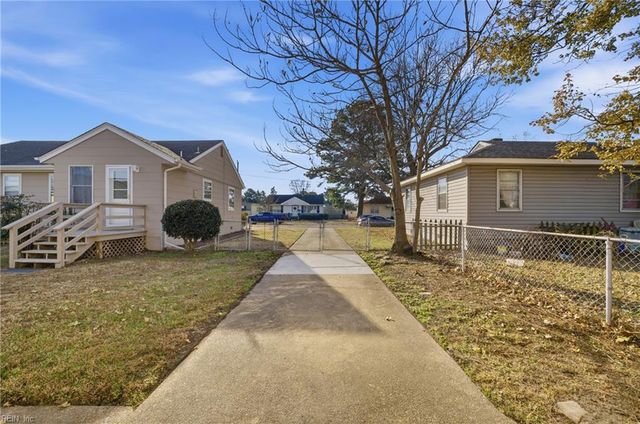 929 Kinglet AVE, Chesapeake, VA 23324