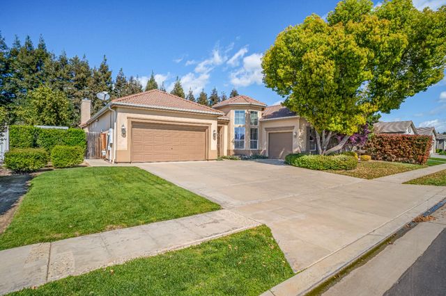 2643 Quincy Avenue, Clovis, CA 93619