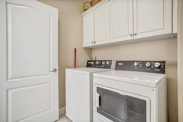 2643 Quincy Avenue, Clovis, CA 93619