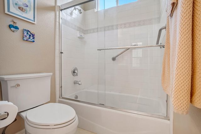 2643 Quincy Avenue, Clovis, CA 93619