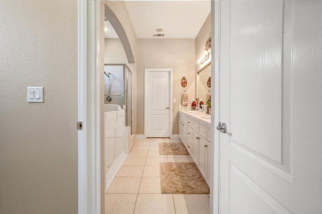 2643 Quincy Avenue, Clovis, CA 93619