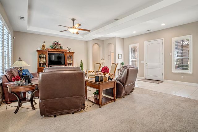 2643 Quincy Avenue, Clovis, CA 93619