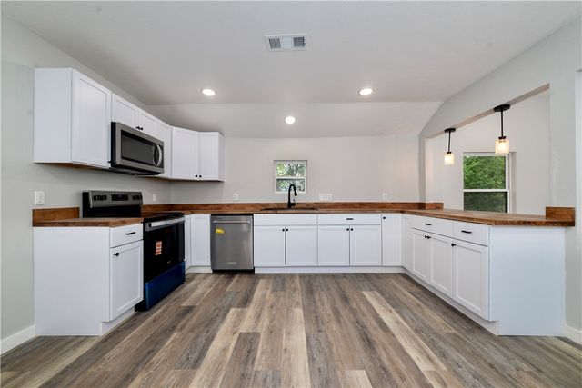 1301 N 46th, Fort Smith, AR 72904