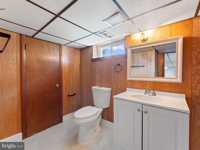 343 5TH AVE, Bellmawr, NJ 08031