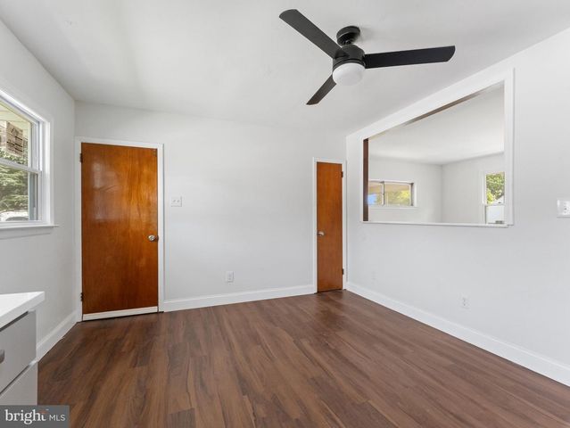 343 5TH AVE, Bellmawr, NJ 08031