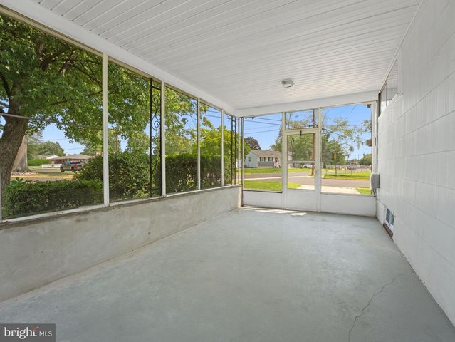 343 5TH AVE, Bellmawr, NJ 08031