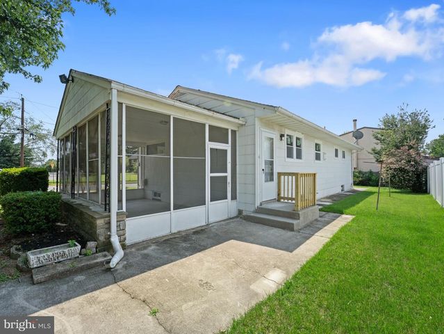 343 5TH AVE, Bellmawr, NJ 08031