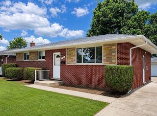 15435 Bainbridge Street, Livonia City, MI 48154