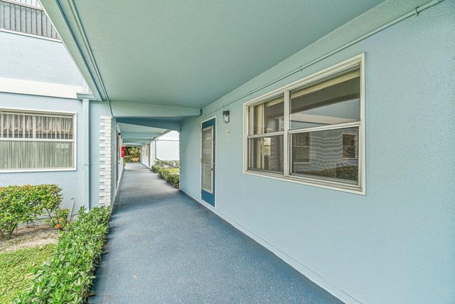 260 Brittany F, Delray Beach, FL 33446