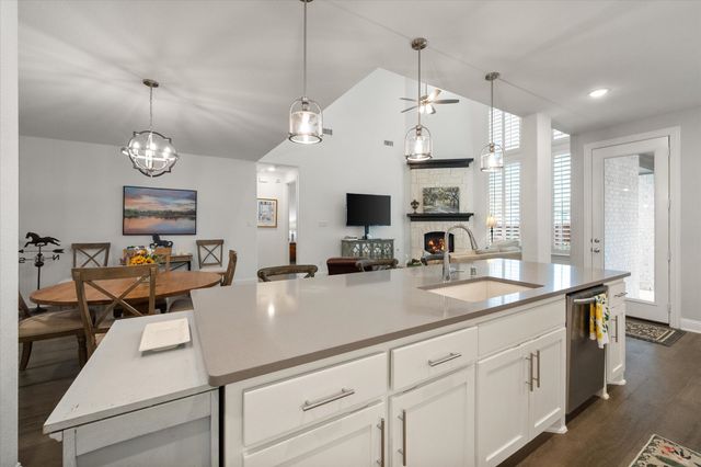 6116 Strada Cove, Fort Worth, TX 76123