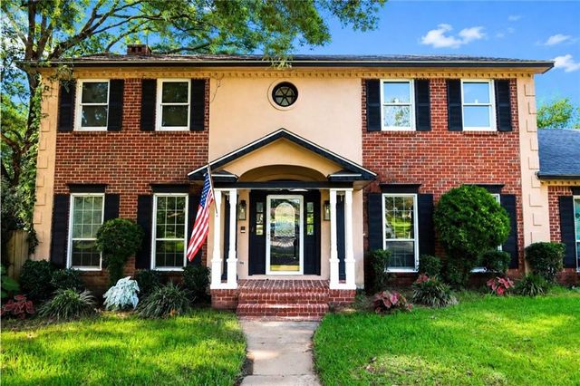 1900 Hickory Knot Court, Mobile, AL 36609