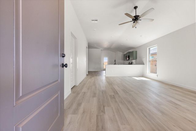 2402 Bryan Avenue, Wolfforth, TX 79382