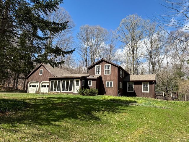 3200 Shadow Lake Road, Glover, VT 05839