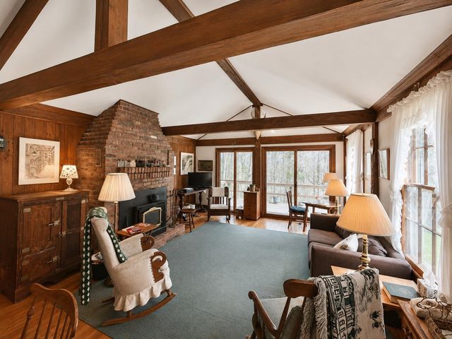 3200 Shadow Lake Road, Glover, VT 05839
