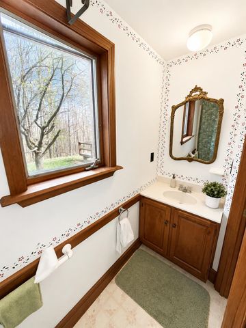 3200 Shadow Lake Road, Glover, VT 05839