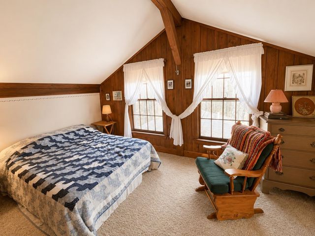 3200 Shadow Lake Road, Glover, VT 05839