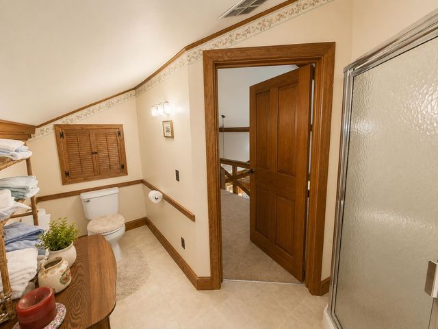 3200 Shadow Lake Road, Glover, VT 05839