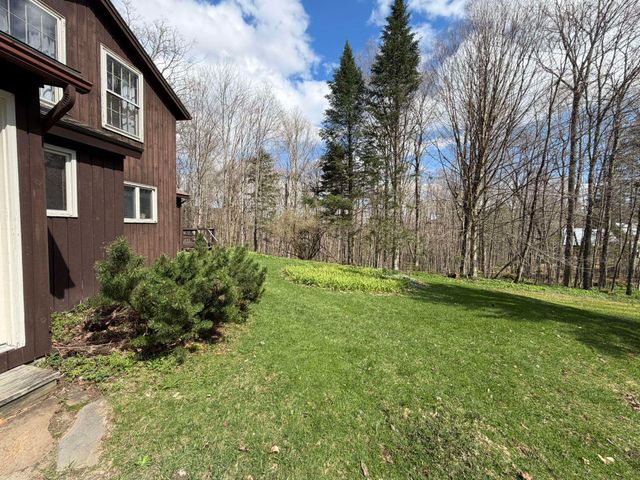 3200 Shadow Lake Road, Glover, VT 05839