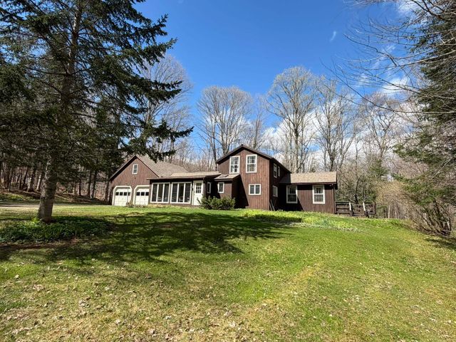 3200 Shadow Lake Road, Glover, VT 05839