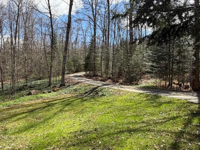 3200 Shadow Lake Road, Glover, VT 05839