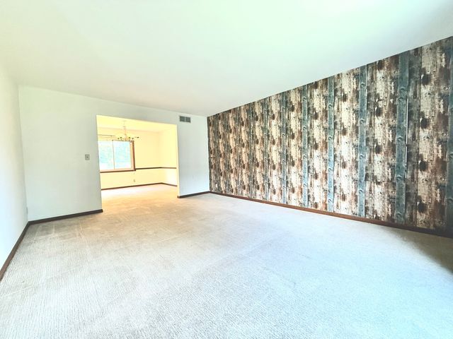 3549 Sage Drive, Rockford, IL 61114