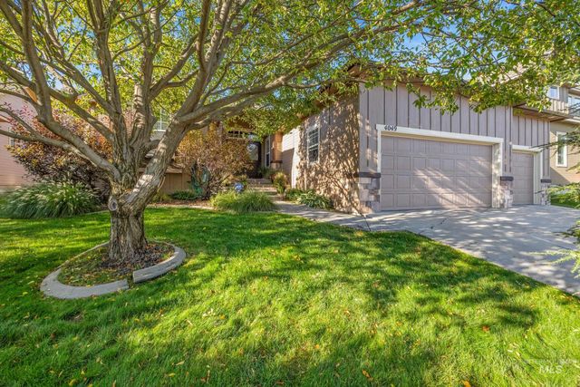 4049 E Trekker Rim Dr, Boise, ID 83716
