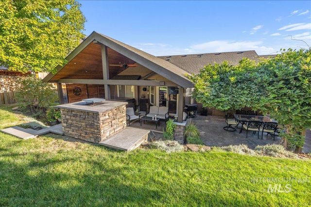 4049 E Trekker Rim Dr, Boise, ID 83716