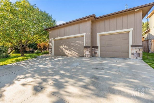 4049 E Trekker Rim Dr, Boise, ID 83716
