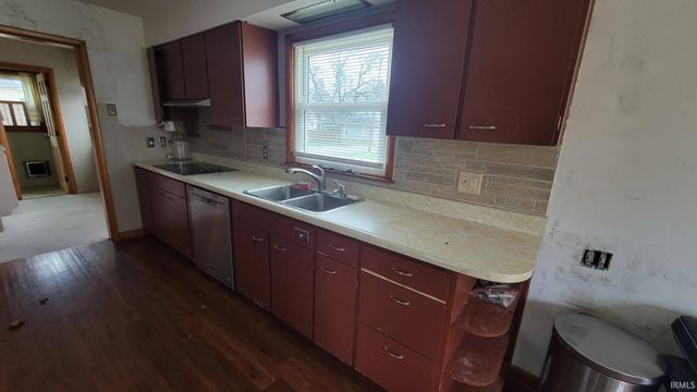 326 N Main Street, Warren, IN 46792