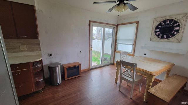 326 N Main Street, Warren, IN 46792