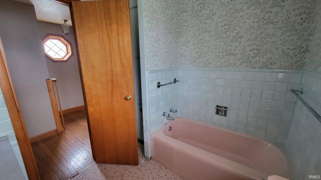 326 N Main Street, Warren, IN 46792