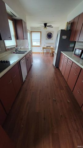 326 N Main Street, Warren, IN 46792