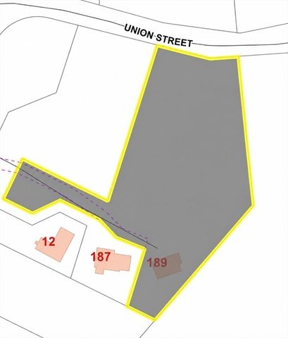 189 Union St, Hingham, MA 02043