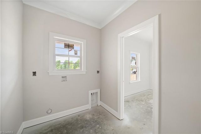 355 Enclave Drive, Clemmons, NC 27012