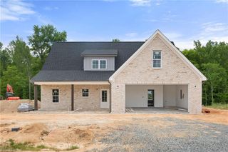 355 Enclave Drive, Clemmons, NC 27012
