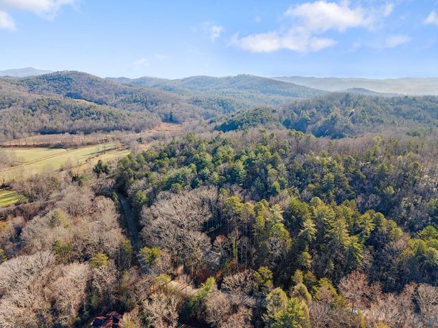 1410 Sky Lake Road, Sautee Nacoochee, GA 30571