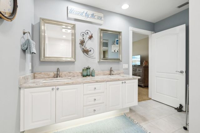 8136 SE Peppercorn Court, Hobe Sound, FL 33455