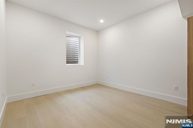 210 Hillcrest Drive, Paramus, NJ 07652