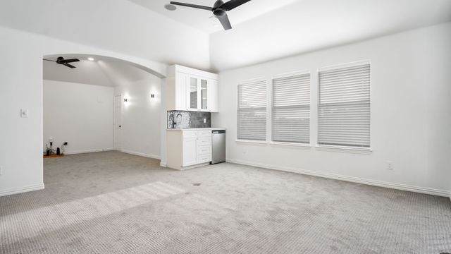 11890 Forge Drive, Frisco, TX 75035