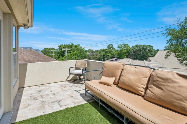 5936 Preston Gate Court, Dallas, TX 75230