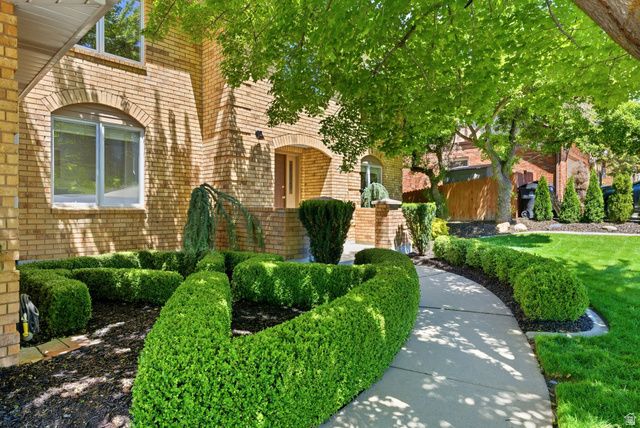 2237 E CAMINO WAY, Cottonwood Heights, UT 84121