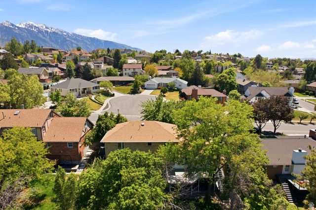 2237 E CAMINO WAY, Cottonwood Heights, UT 84121