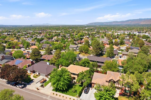 2237 E CAMINO WAY, Cottonwood Heights, UT 84121