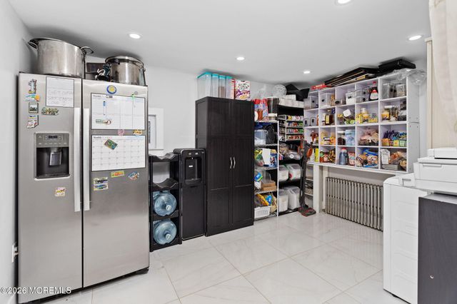 11 Main Street, Englishtown, NJ 07726