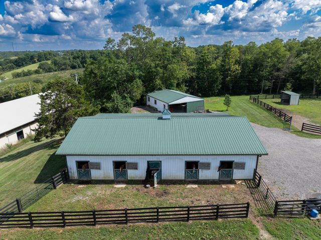 250 Boltz Lake Road, Dry Ridge, KY 41035