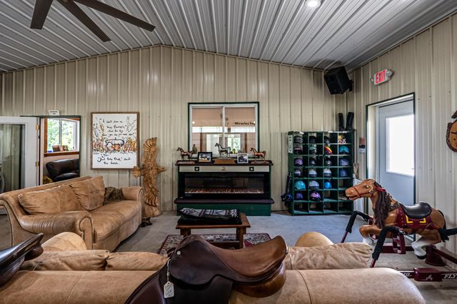 250 Boltz Lake Road, Dry Ridge, KY 41035